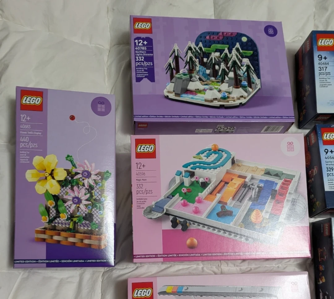 LEGO GWP sets