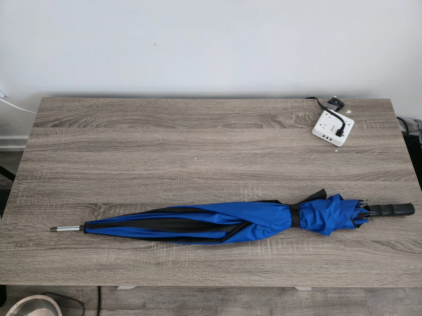 Blue and Black Umbrella - photo 2