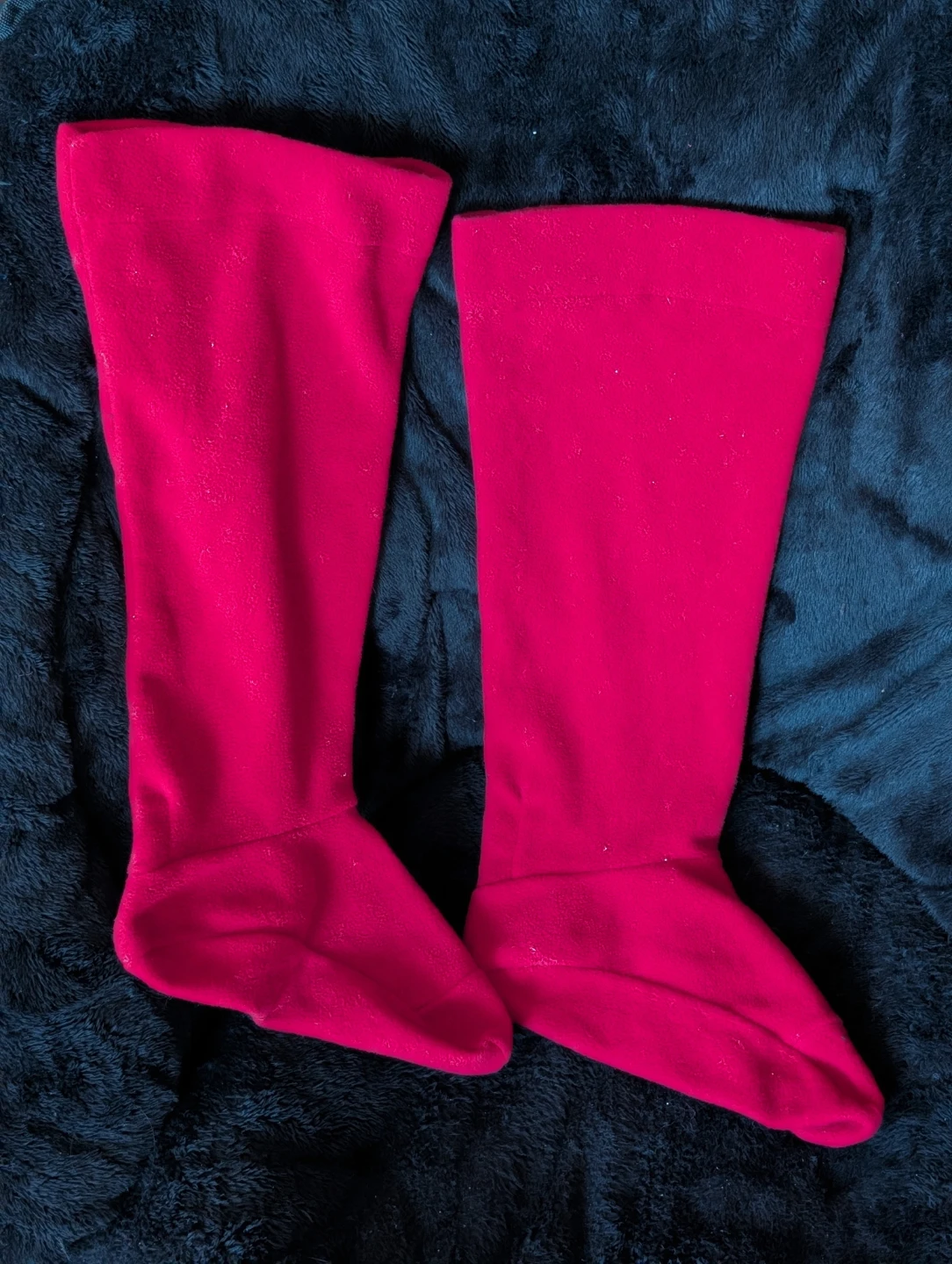 Red Fleece Boot Slippers  or socks 🧡 - photo 2