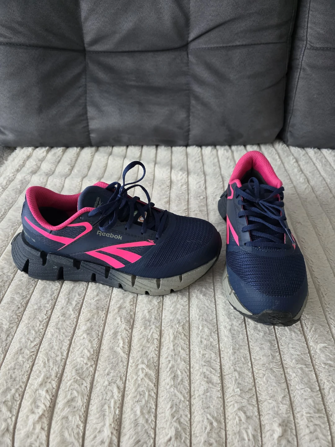 Reebok Women's Running Shoes Size 9W - photo 2