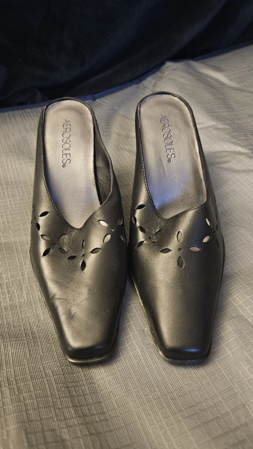 Aerosoles Black Leather Mules Size 8