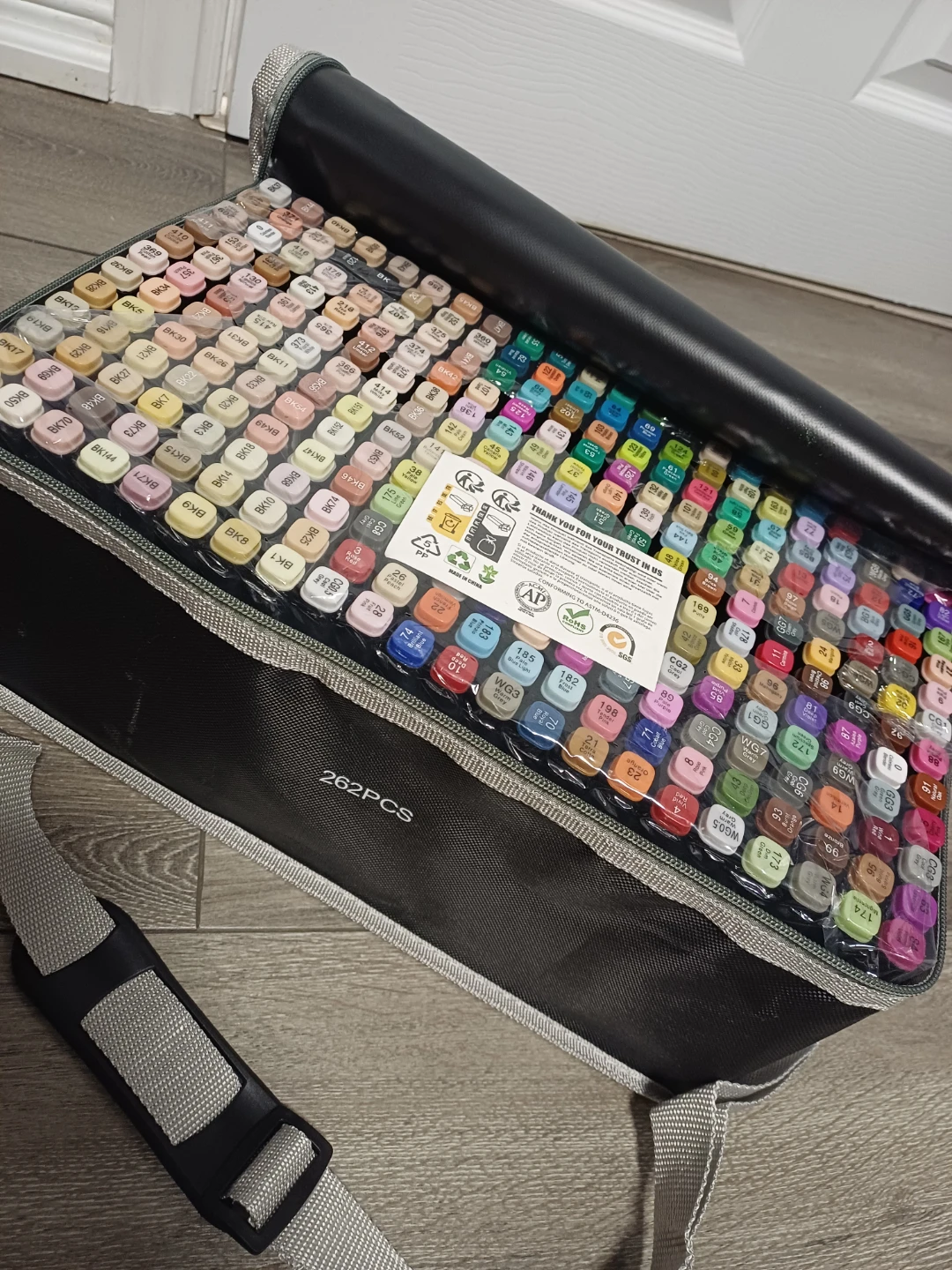262 Pieces Alcohol Marker Set with Carrying Case - photo 5