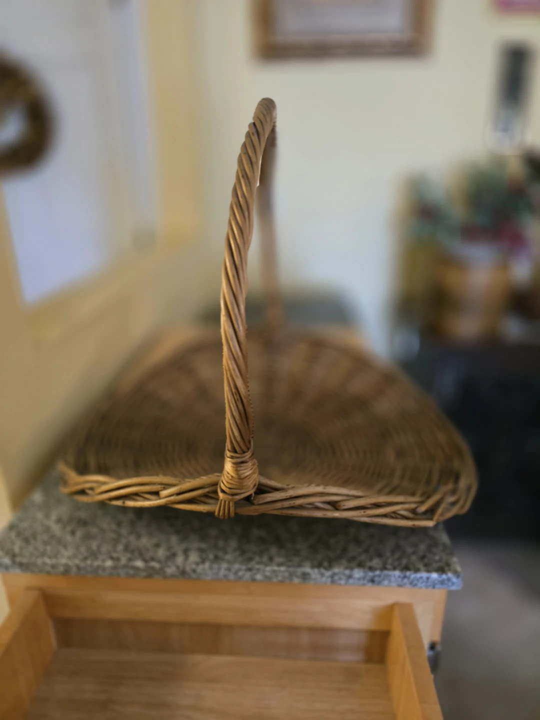 Wicker Basket with Handle - photo 3