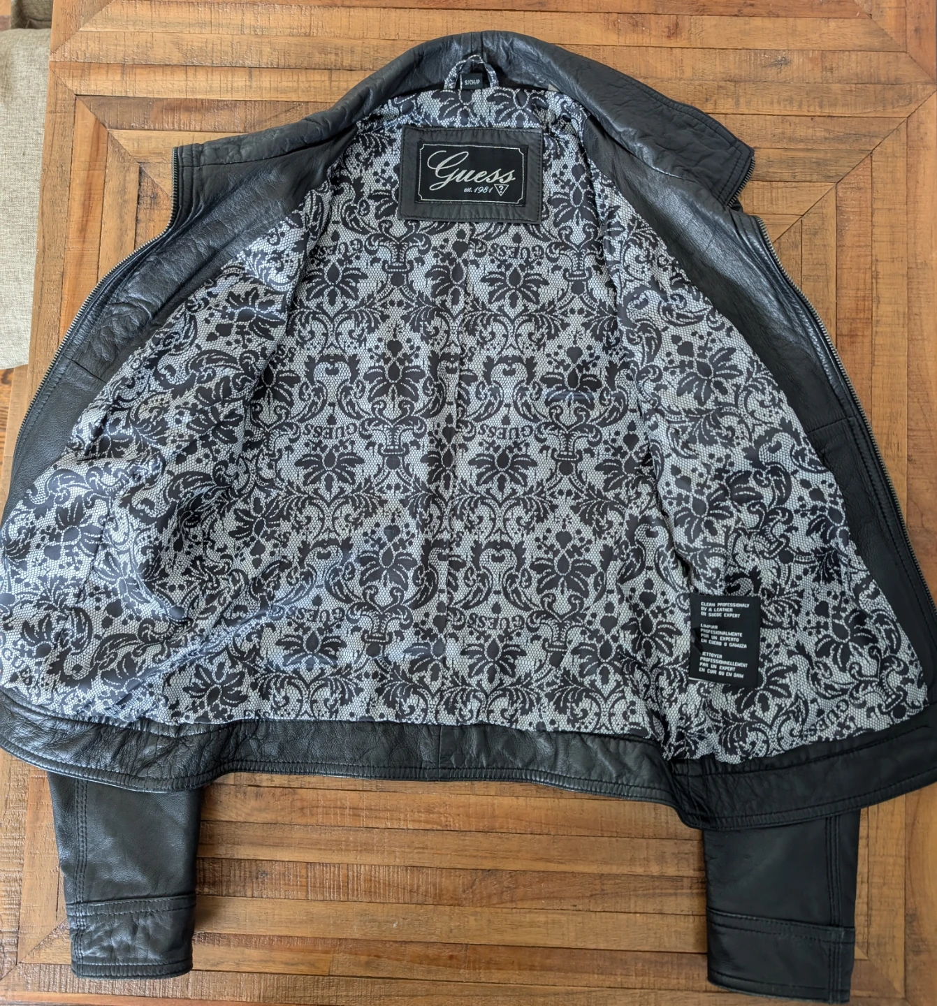 Guess Leather Jacket - photo 3