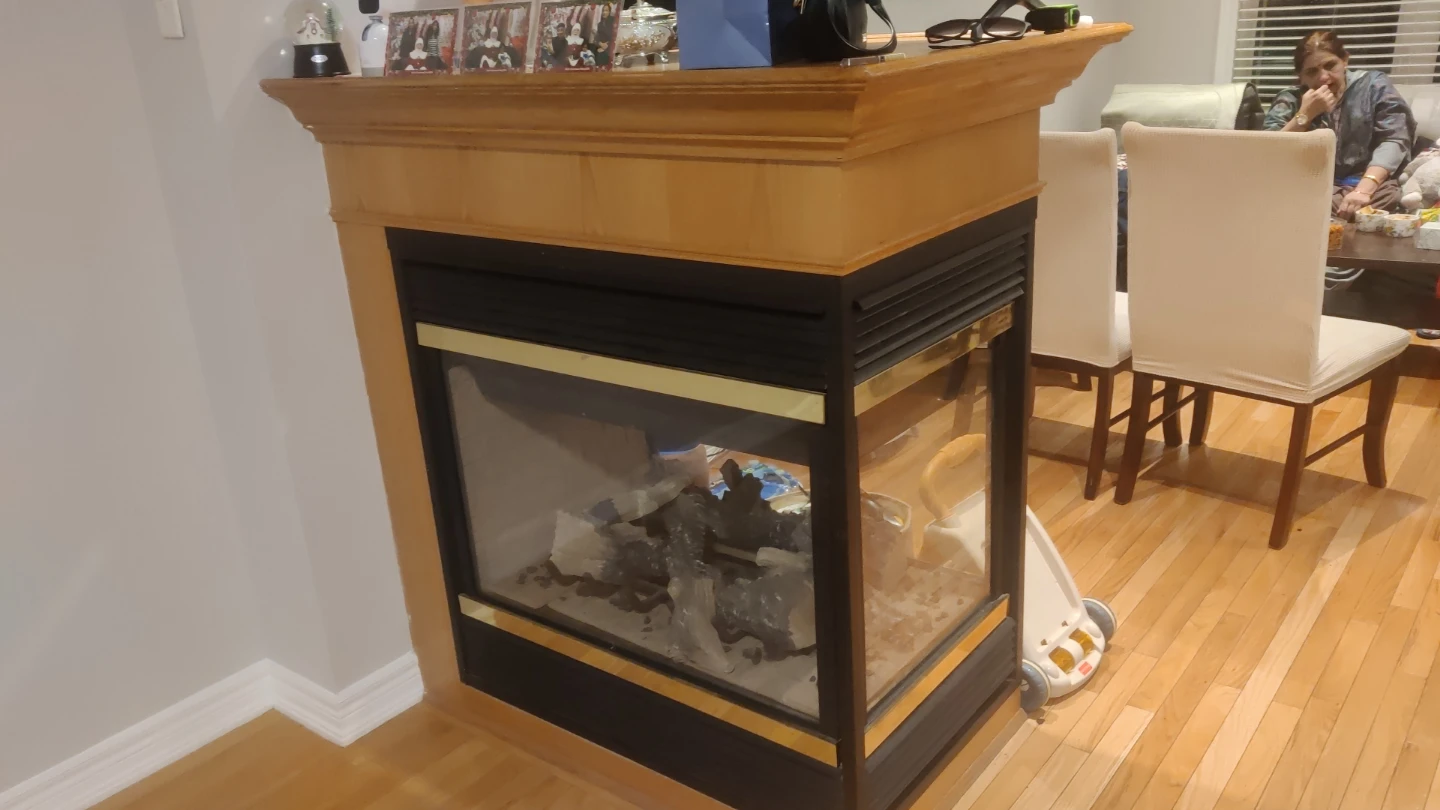 Gas Fireplace Insert with Oak Mantle - photo 2