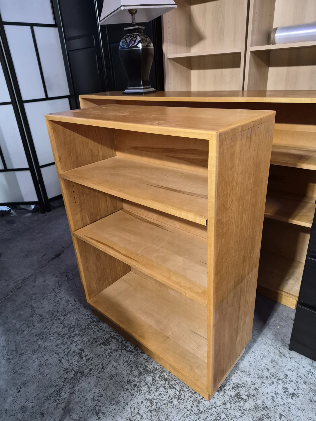 Wooden Bookshelf - photo 3