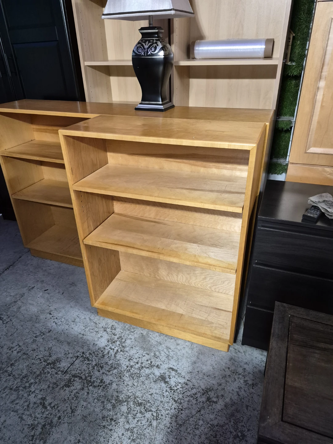 Wooden Bookshelf - photo 5