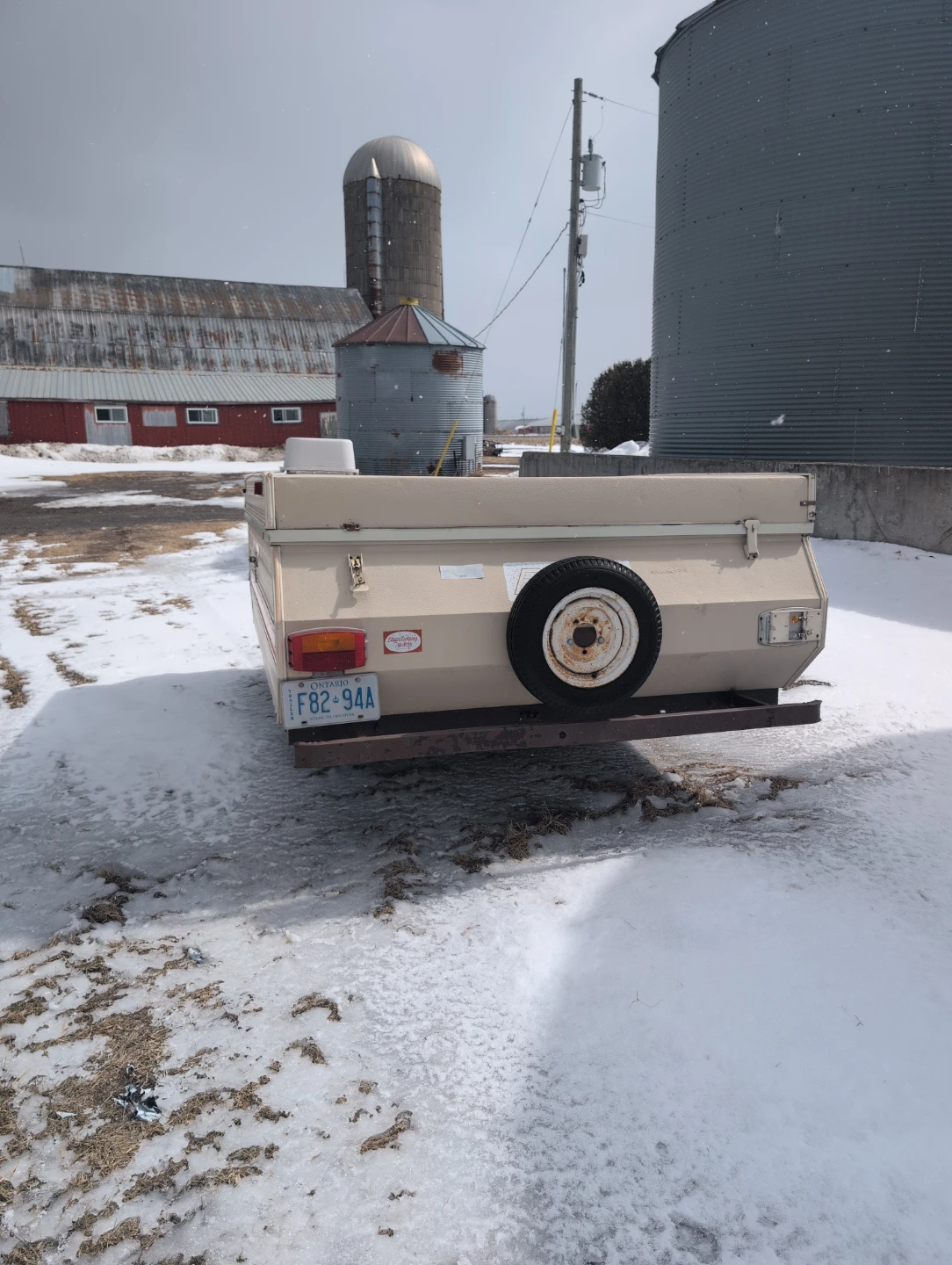 Jayco Pop-Up Camper Trailer - photo 3