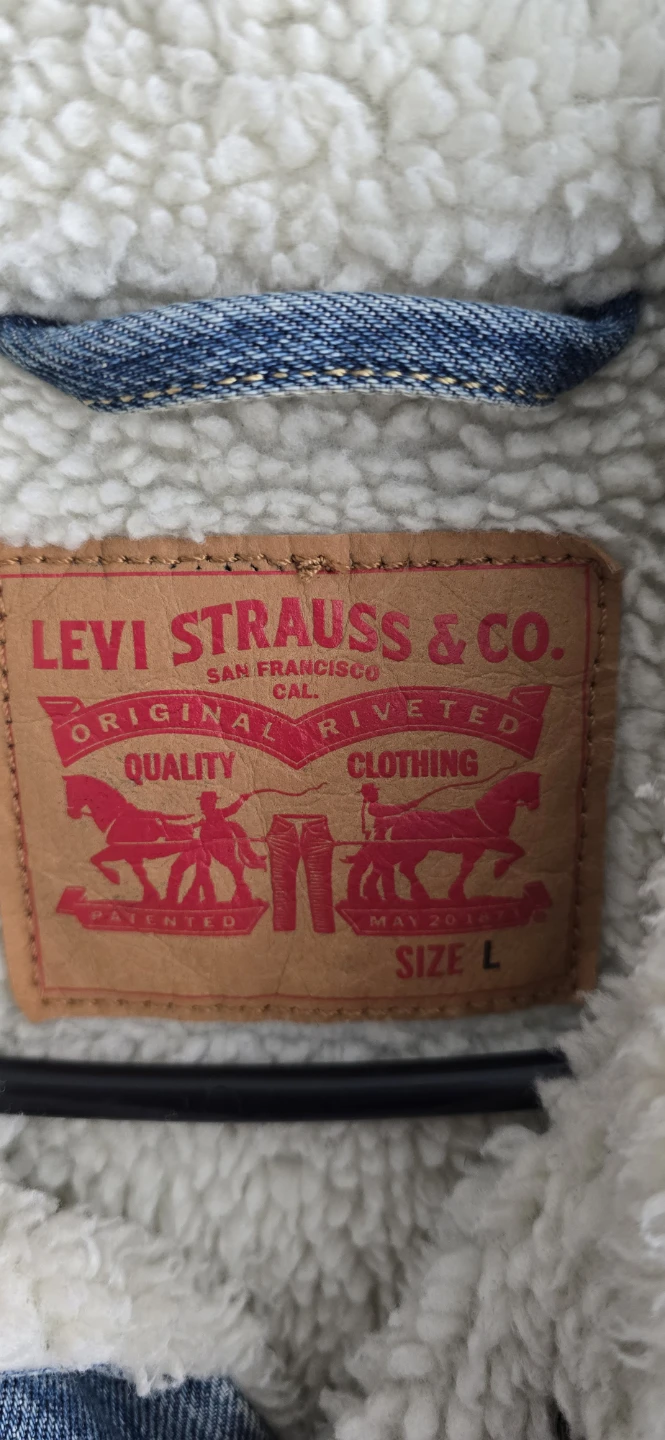 Levi's Sherpa Lined Denim Jacket - Size L - photo 3
