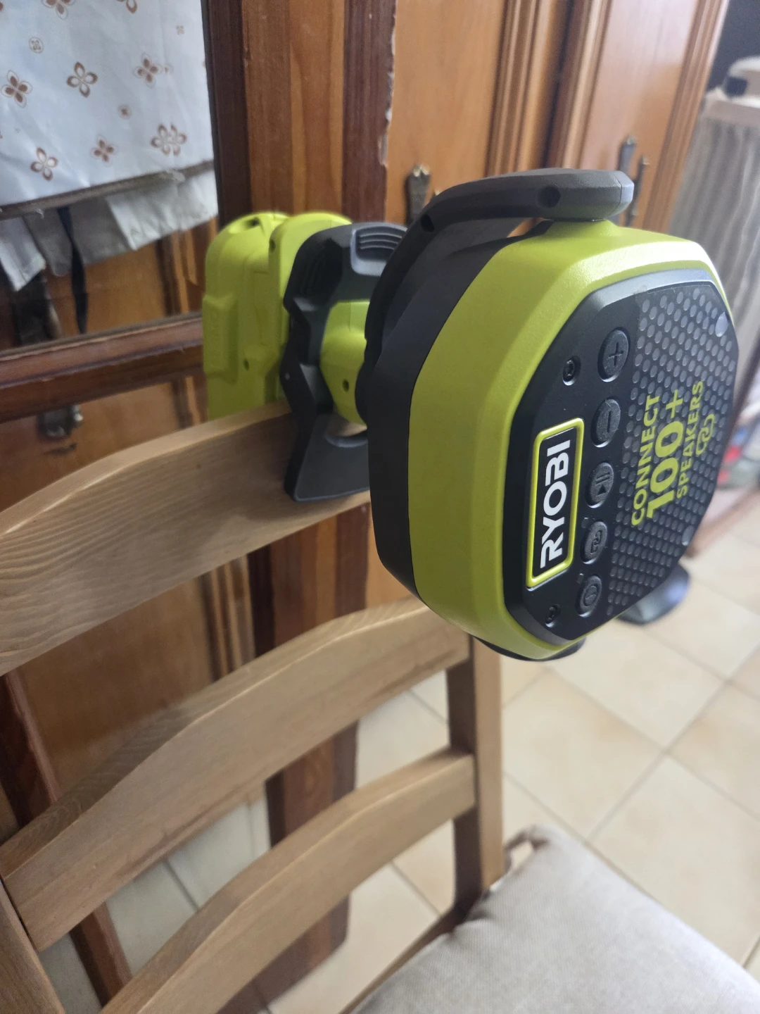 Ryobi ONE+ VERSE Bluetooth Speaker - photo 2