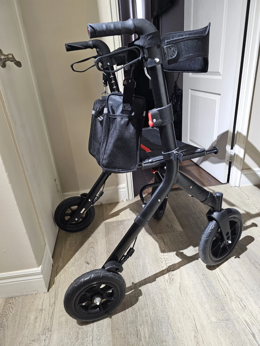 MAXWALK Rollator Walker - photo 4