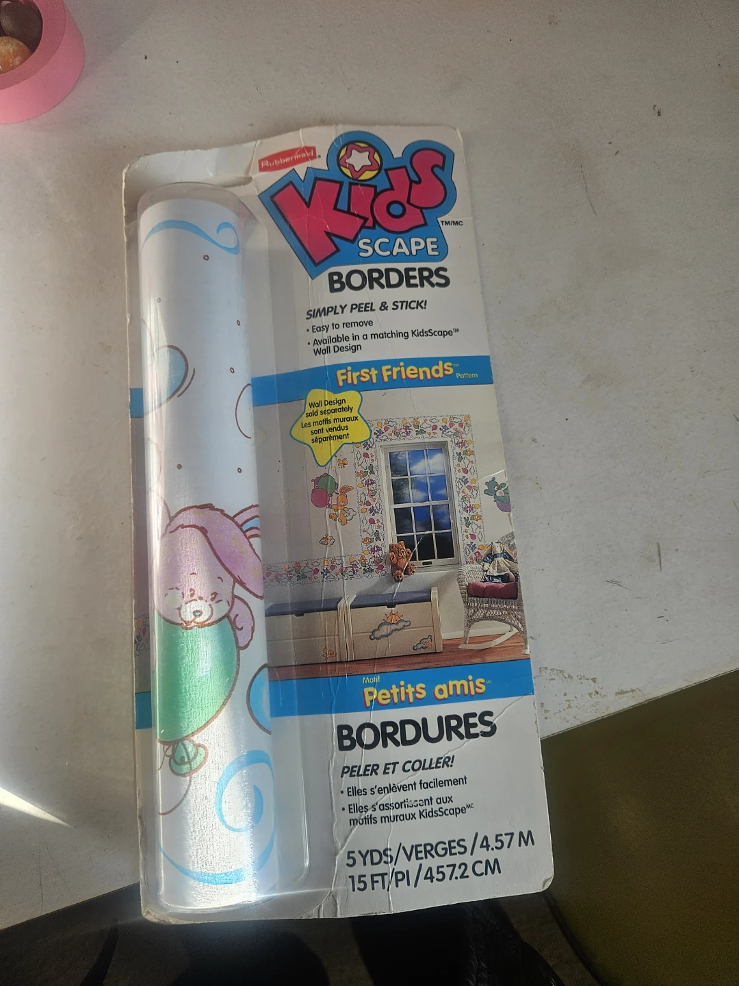Rubbermaid KidsScape Borders - First Friends Pattern