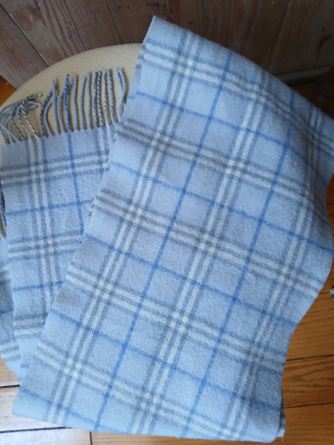 🧡Burberry London  Lambswool Scarf
