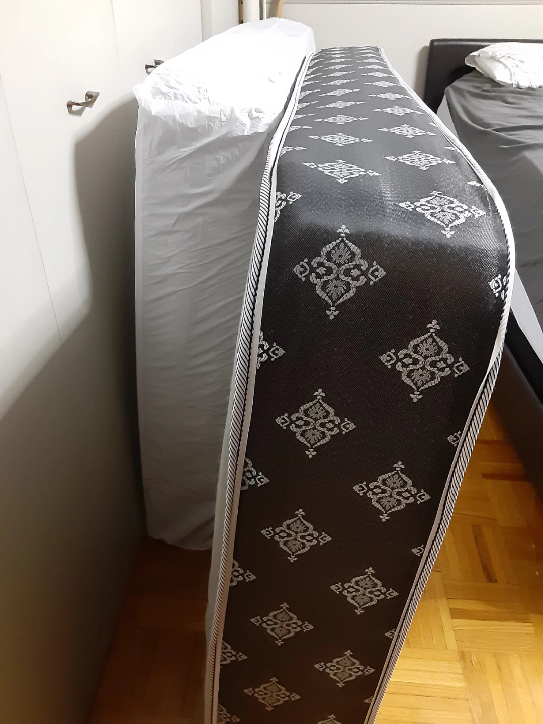 Sealy Mattresses - photo 2
