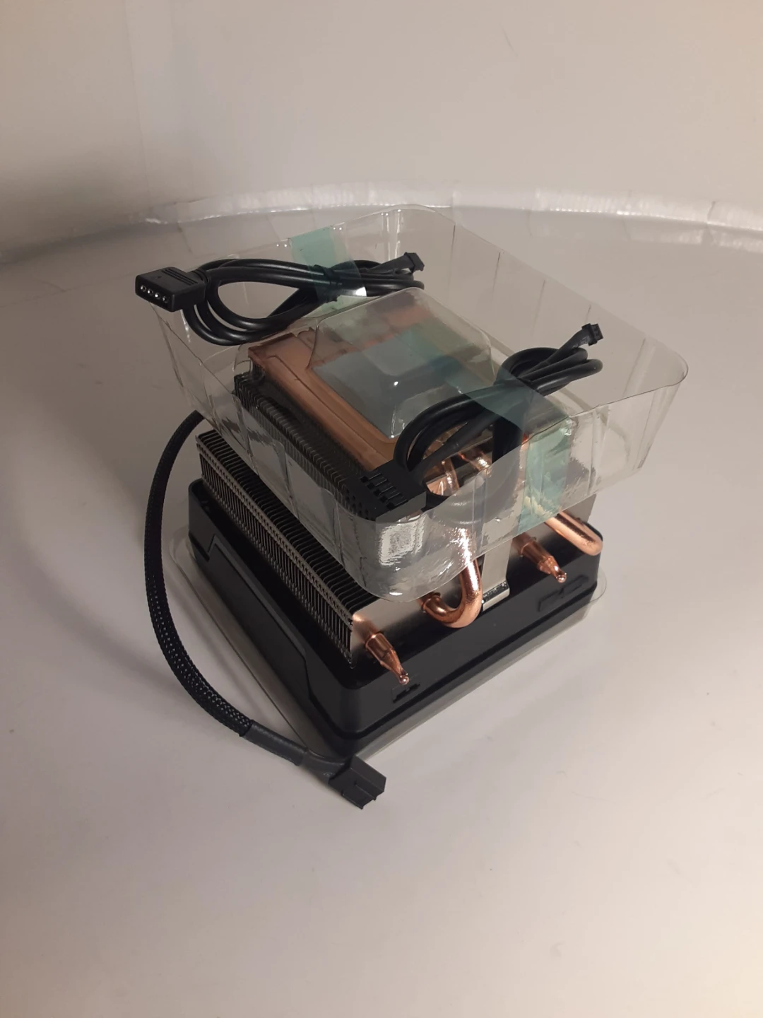 AMD Wraith Prism LED RGB CPU Cooler - photo 5