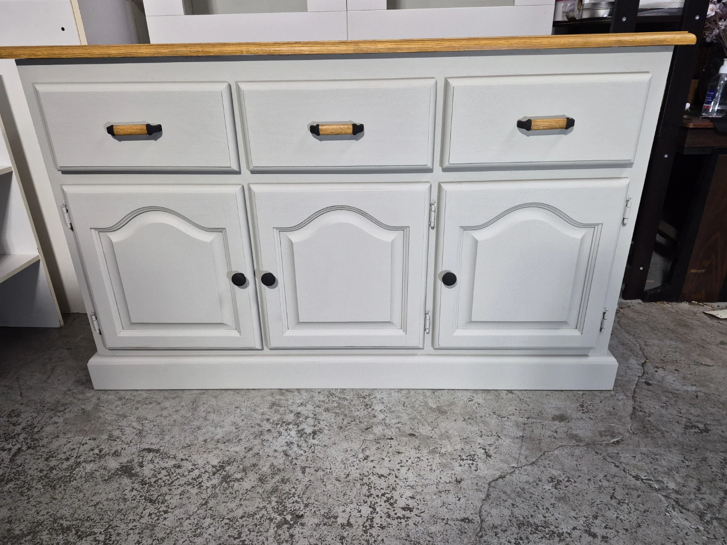 Sideboard with 3 Drawers and 3 Cabinets - photo 5