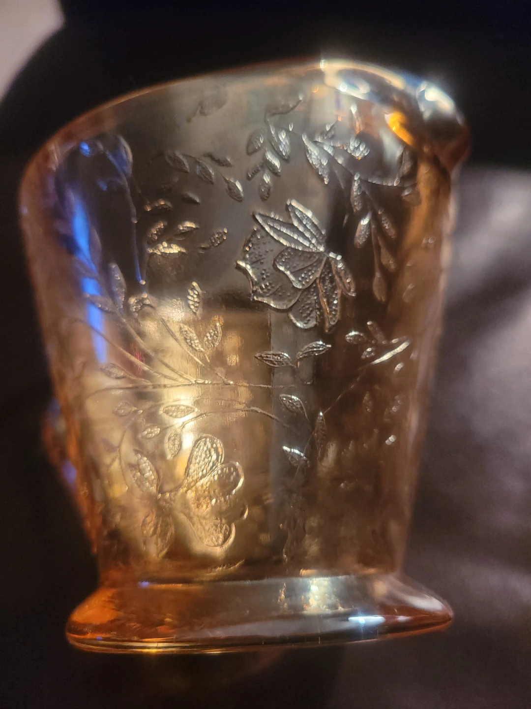 1950s Amber Carnival Glass Creamer with Floral Etching - photo 2