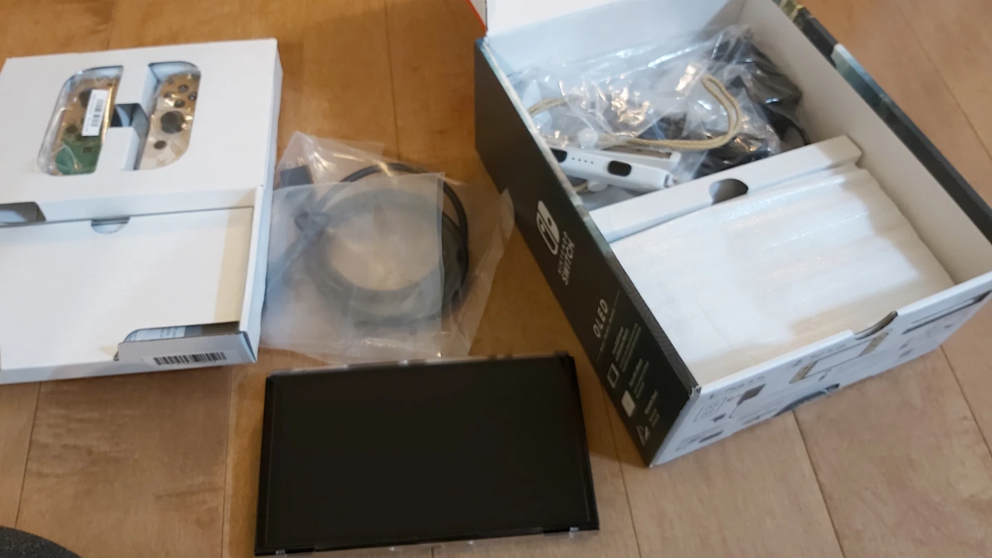Like New Zelda Switch Oled - photo 4