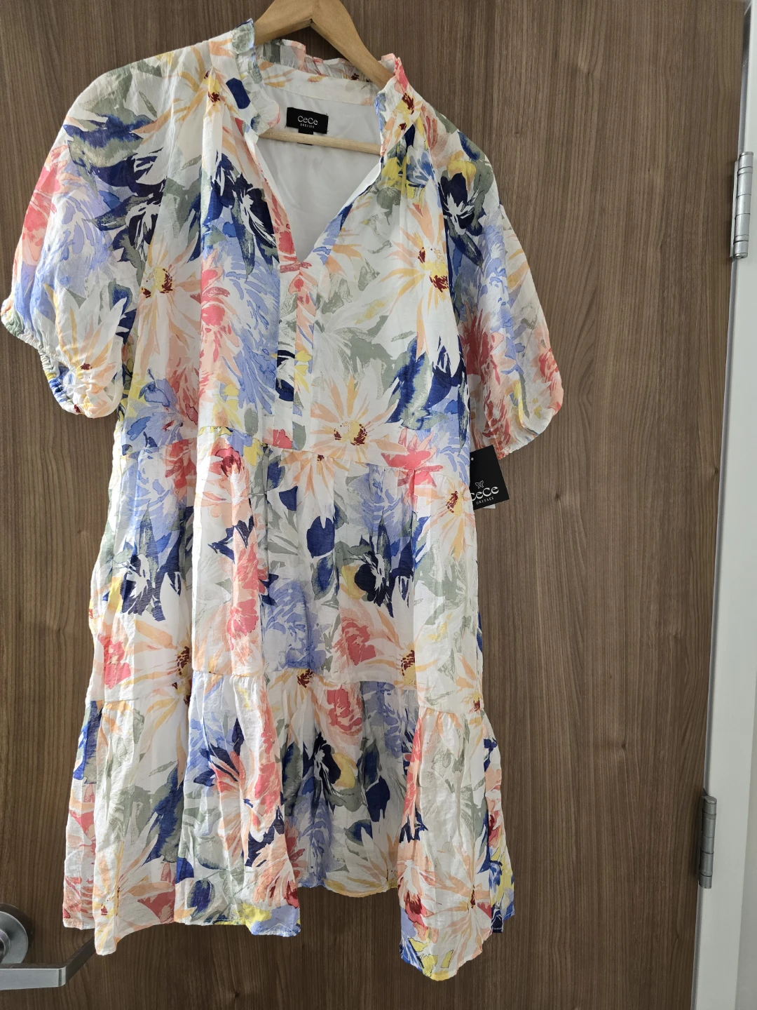 CeCe Floral Tiered Midi Dress size XL , fits L BNWT