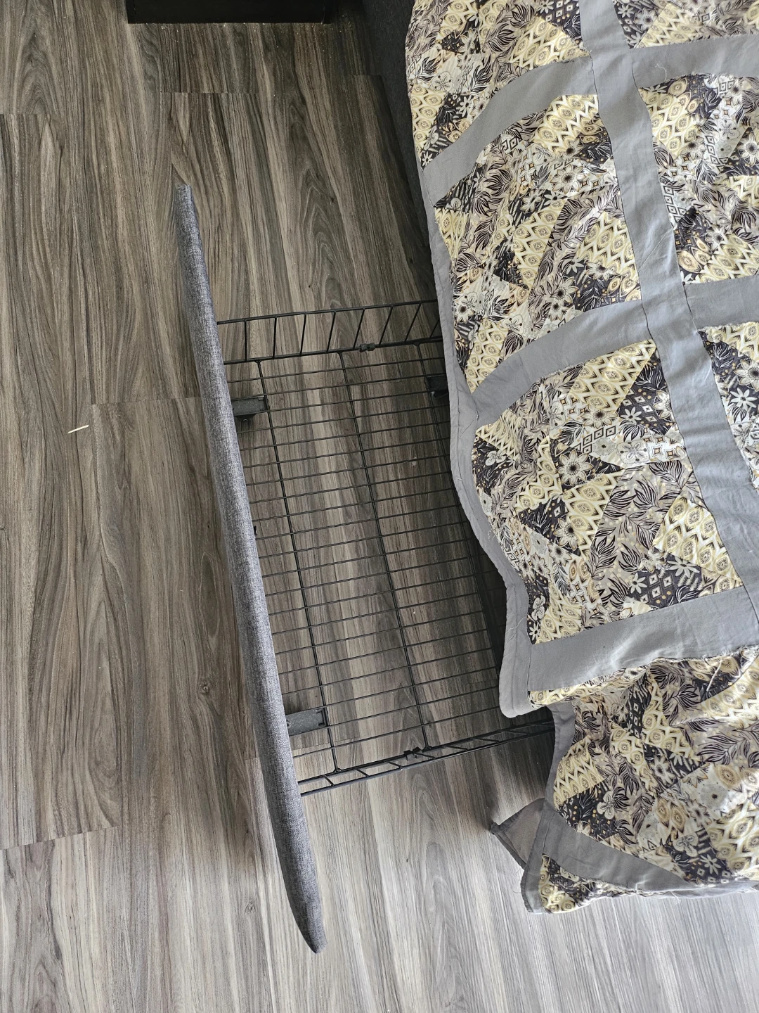 Double-sided bed frame with basket storage - photo 3