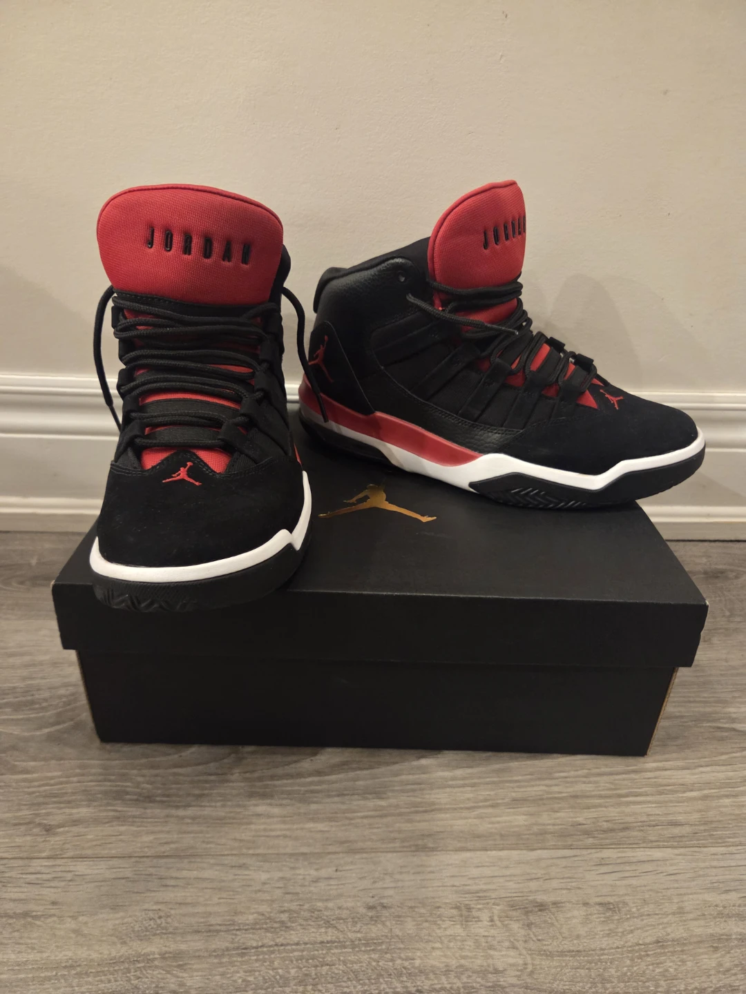 Jordan Max Aura - photo 2