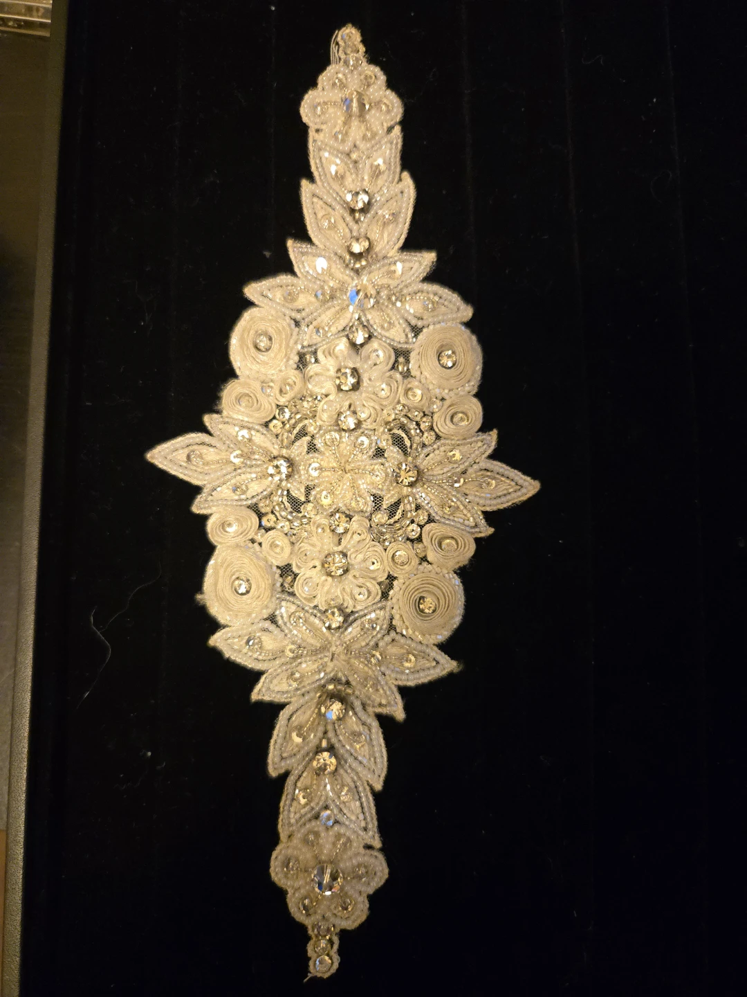 Beaded Applique Embellishment with Rhinestones - photo 3