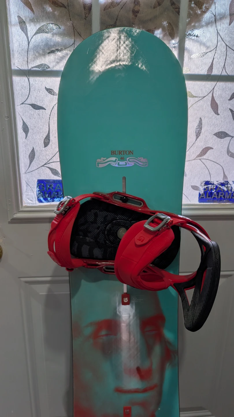 Burton Nug 146 Snowboard with bindings - photo 2