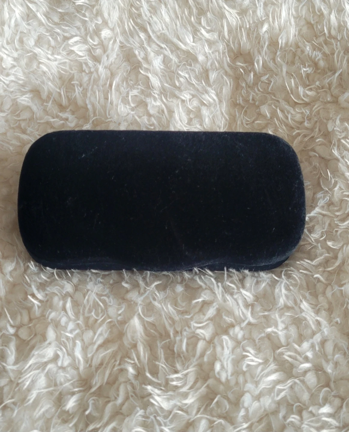 Gucci Black Velvet Eyeglass Case - photo 5