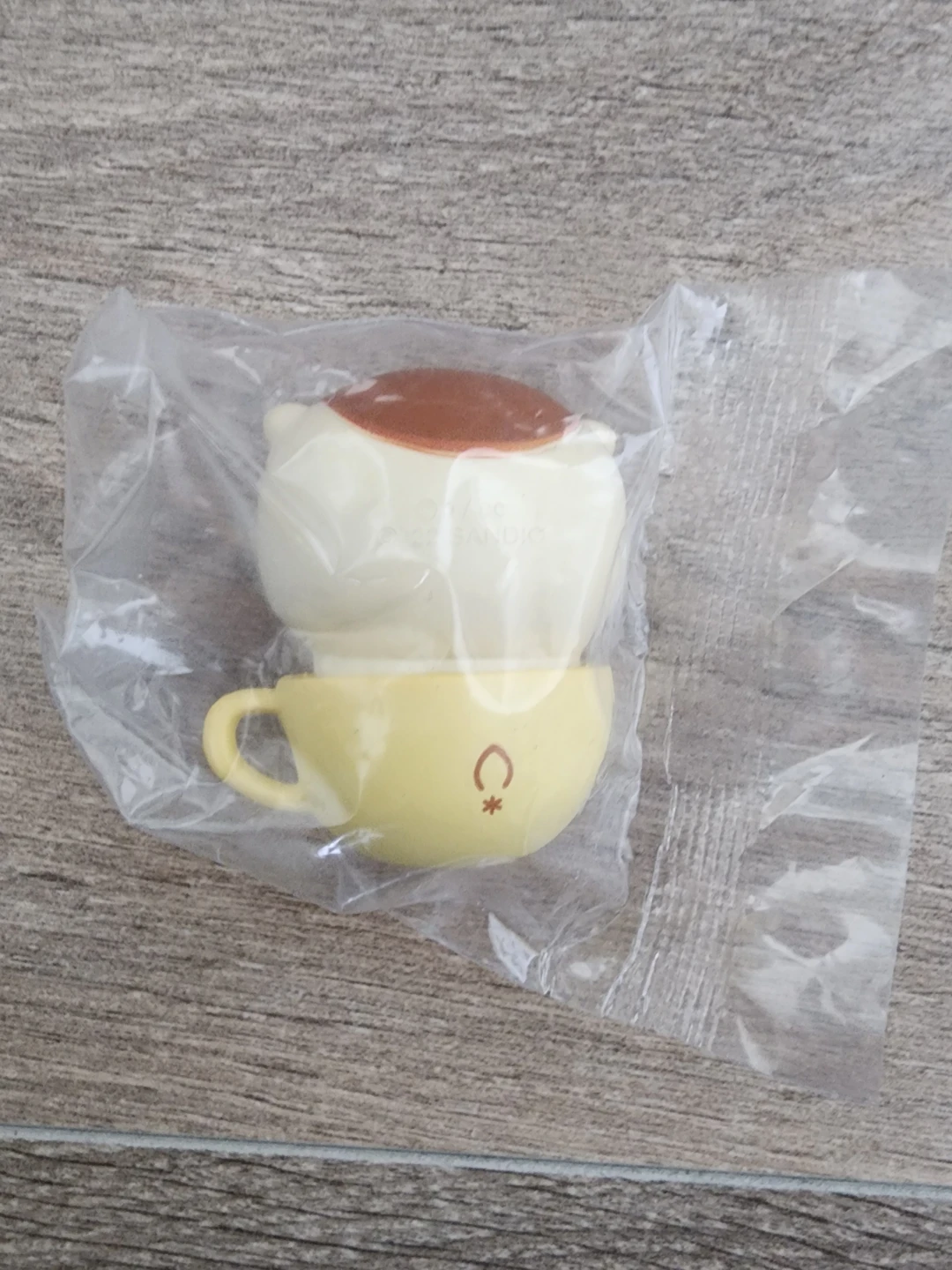 Kuri Manju in Pompom Purin cup Figurine - photo 2