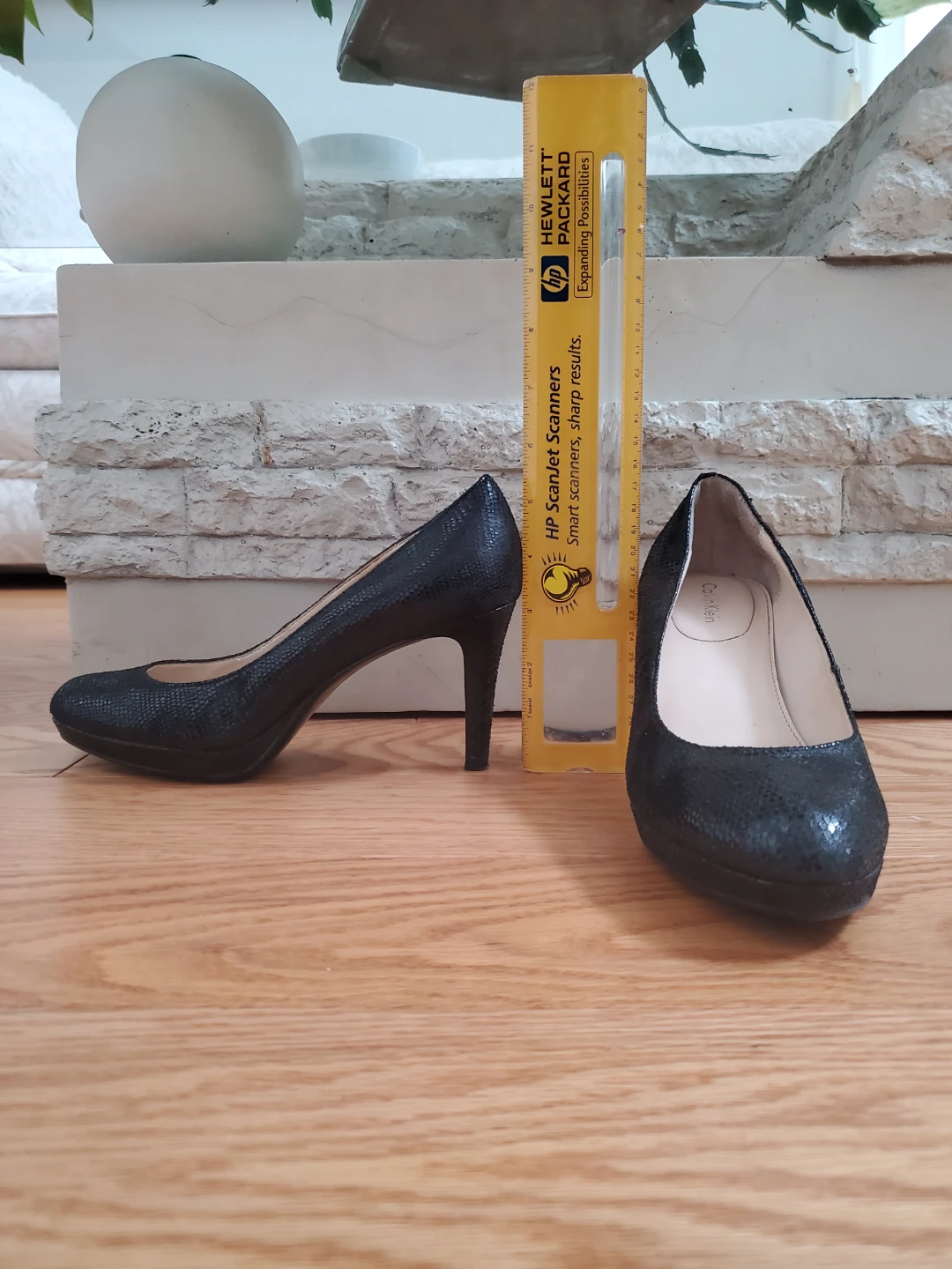 Calvin Klein Women's Black Snake Print Heels Size 7 - photo 2