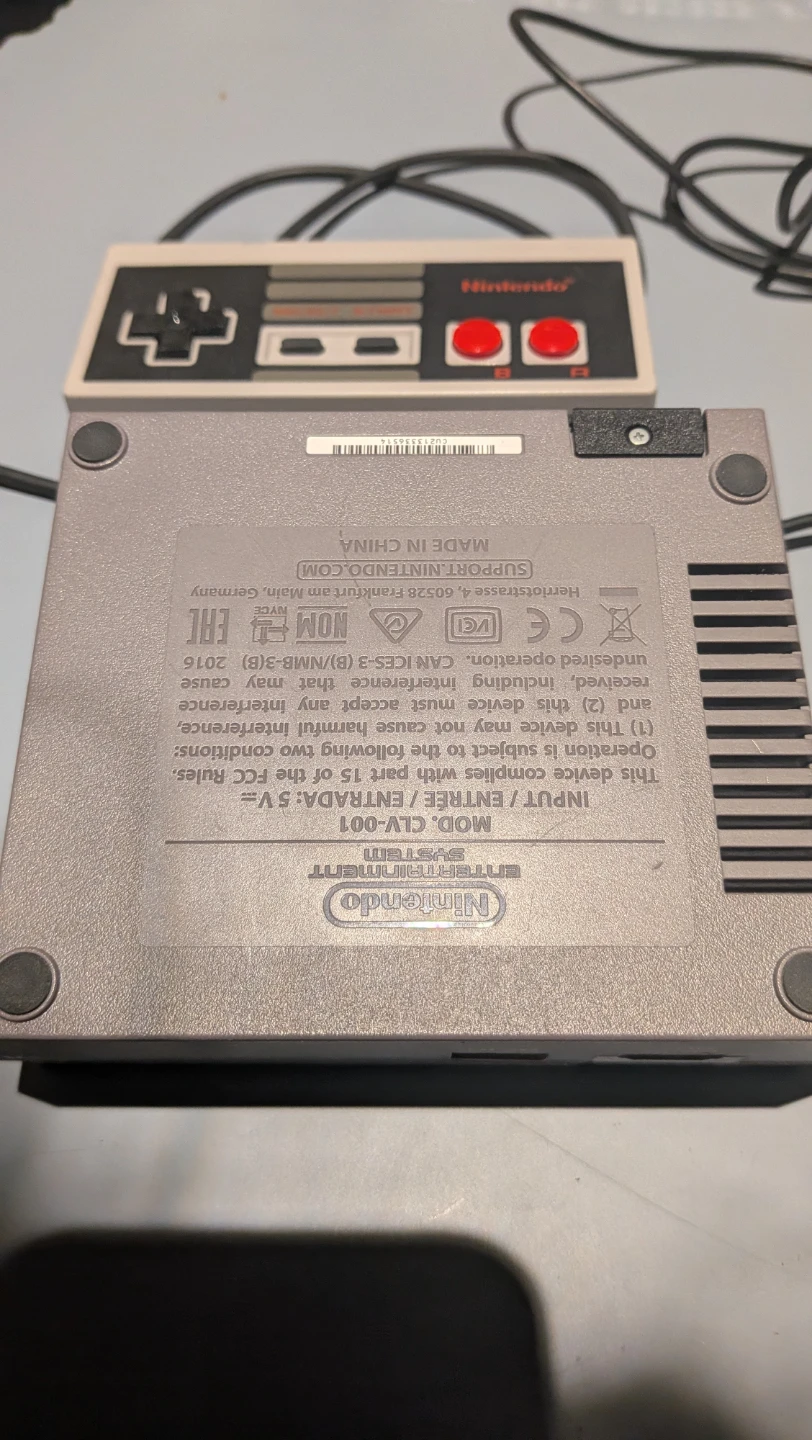 Nintendo Entertainment System Classic Edition - photo 5