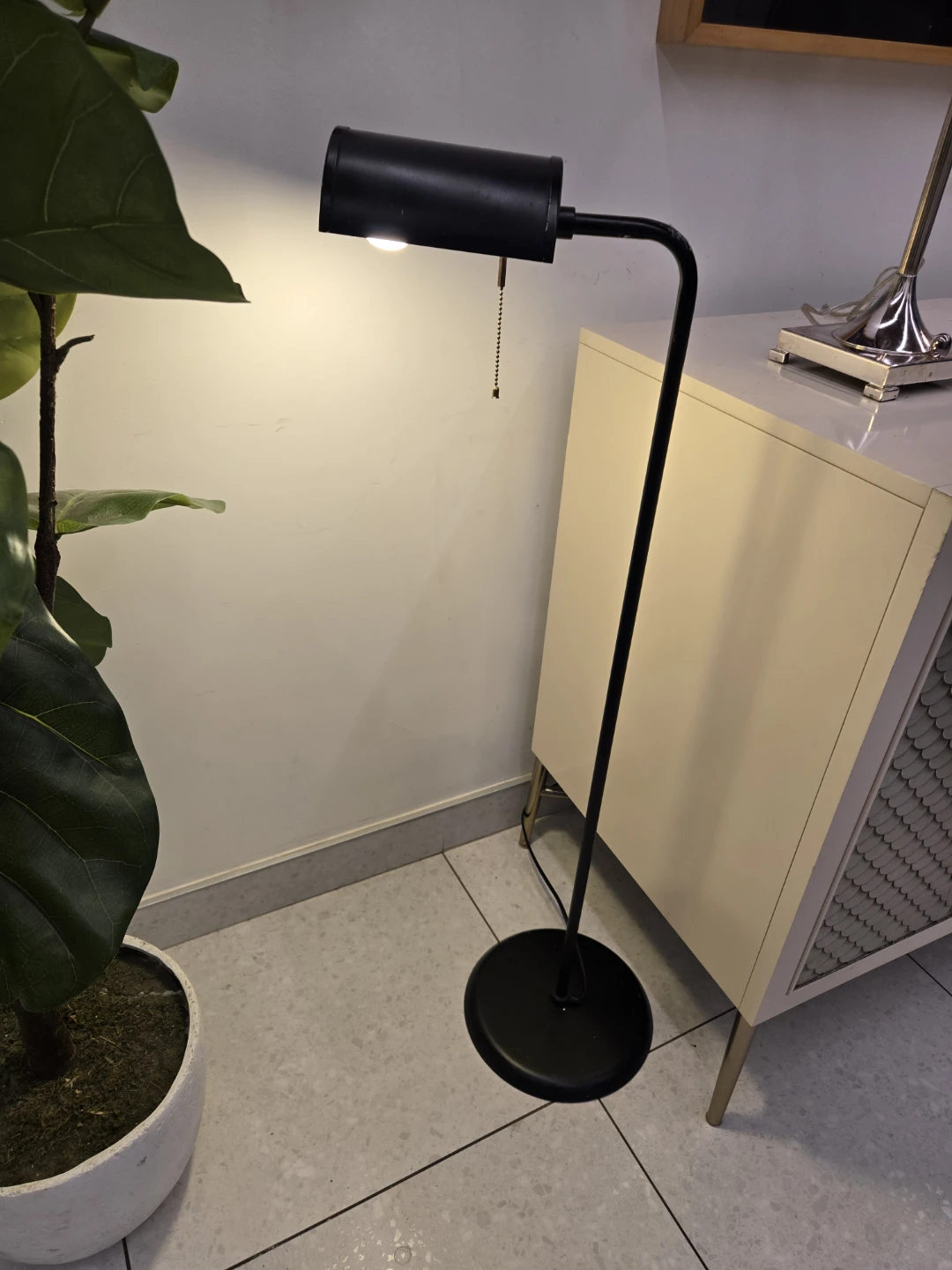 Black Bankers Reading Floor Lamp With Swivel Head