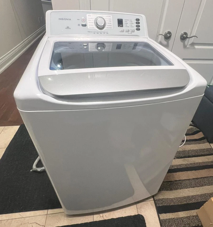 Insignia Top Load Clothes Washer