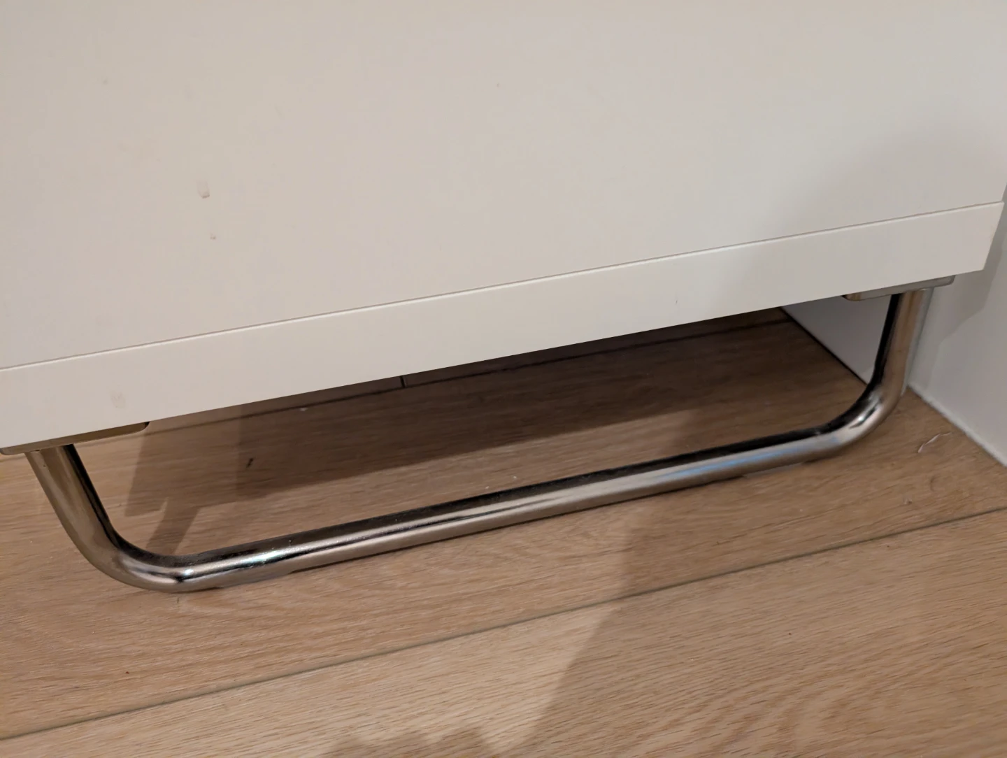 IKEA Besta White Storage Cabinet with Glass Doors - photo 2