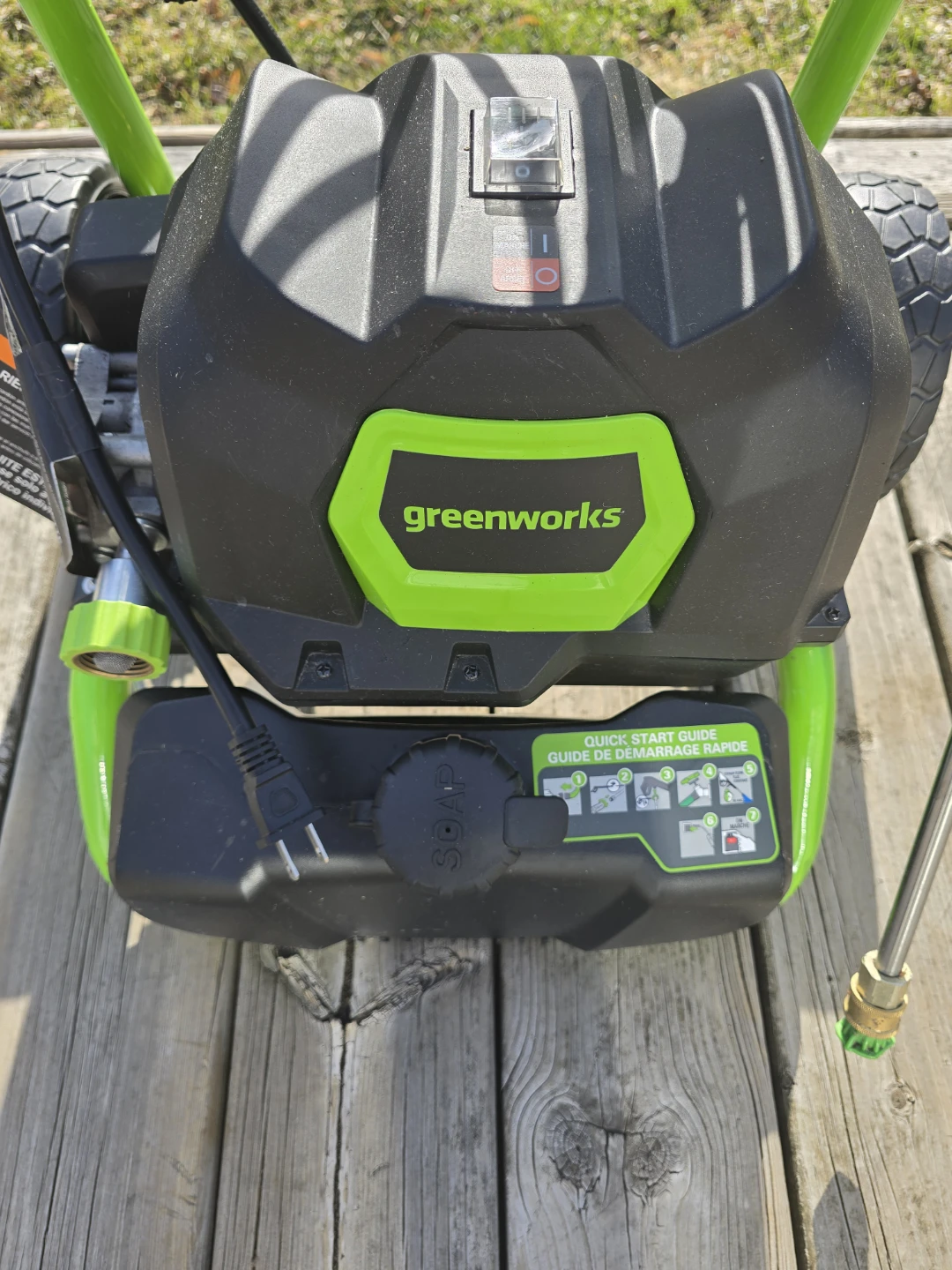 Greenworks 2100 PSI 1.2 GPM Electric Pressure Washer - photo 4
