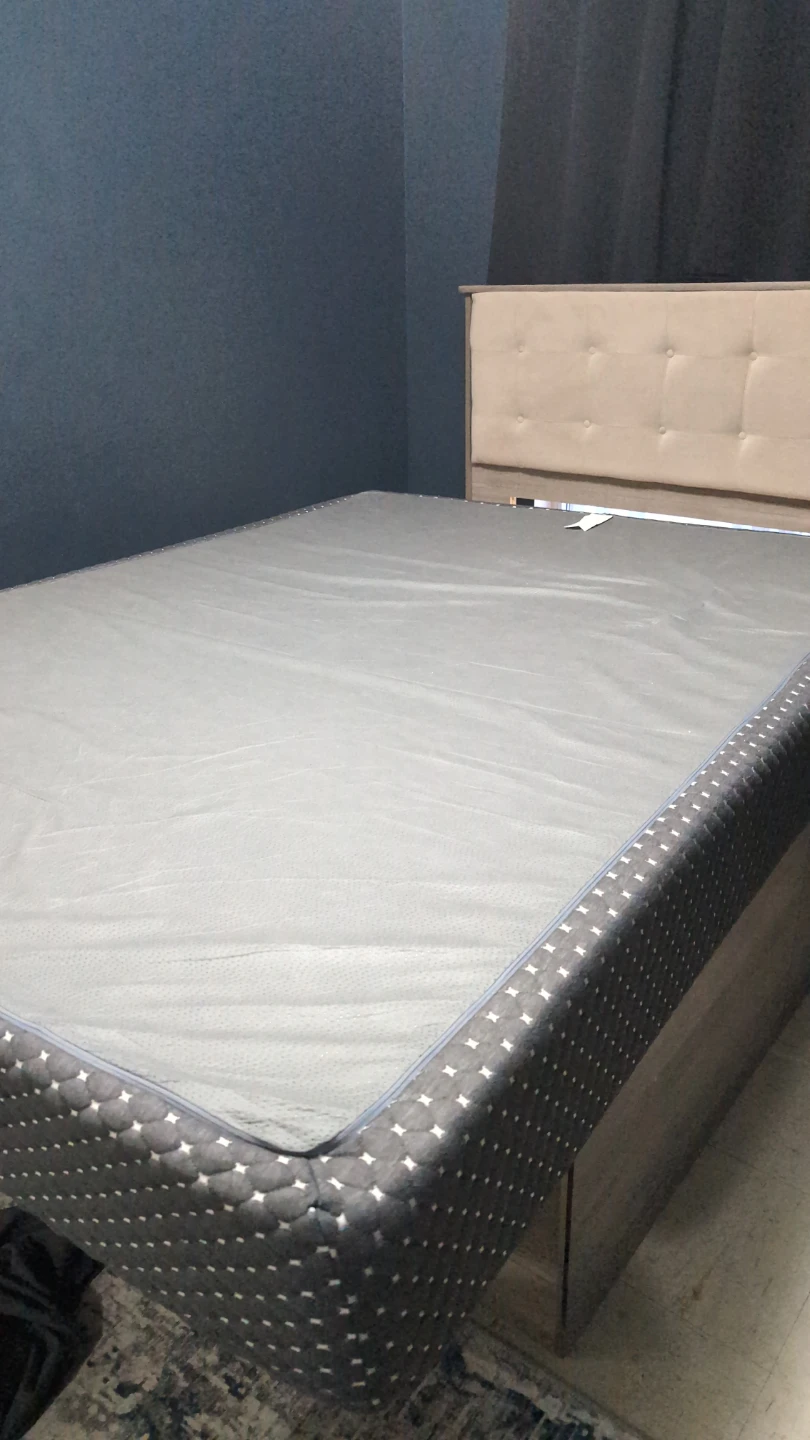 Grey Queen Mattress|6 months old  mattress - photo 5