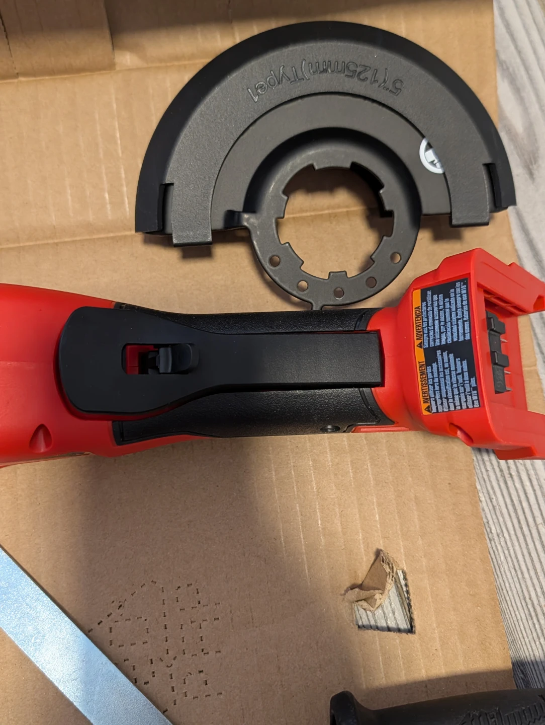 New Milwaukee Cordless Angle Grinder brushless - photo 2