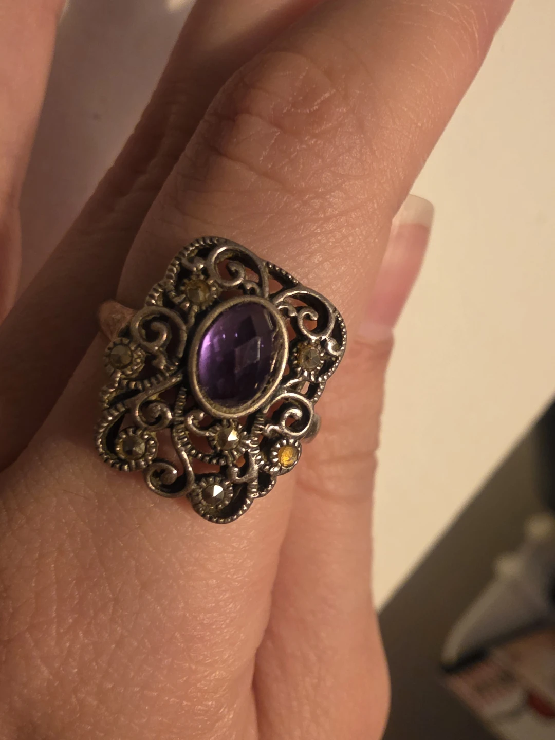 Vintage Sterling Silver Ring with Amethyst and Marcasite
