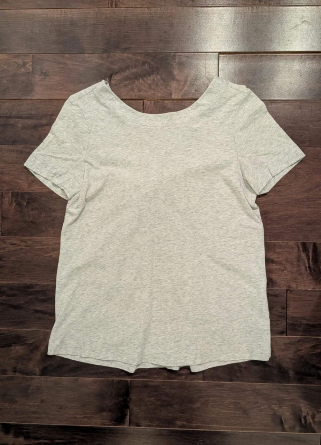 Banana Republic T-Shirt w Bow-tie V-cut Back - photo 2