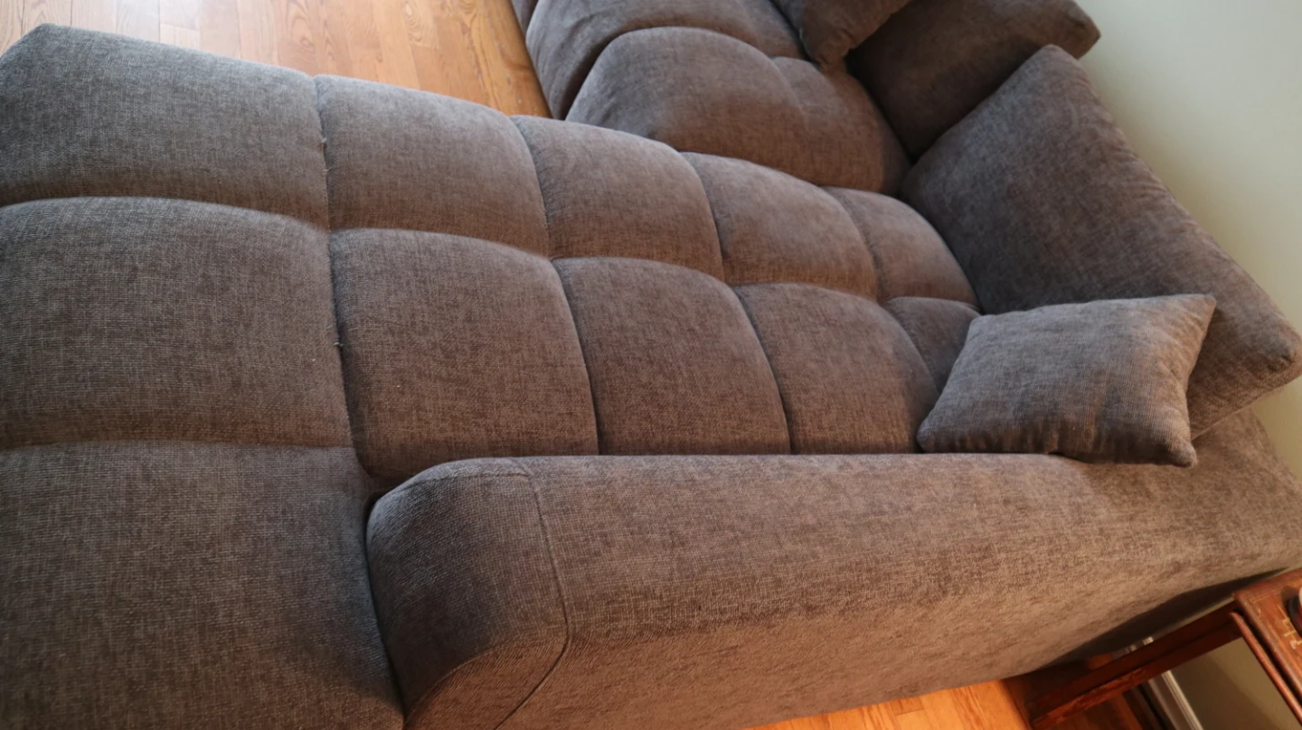 Sectional Sofa 7 seat like New ! - photo 3