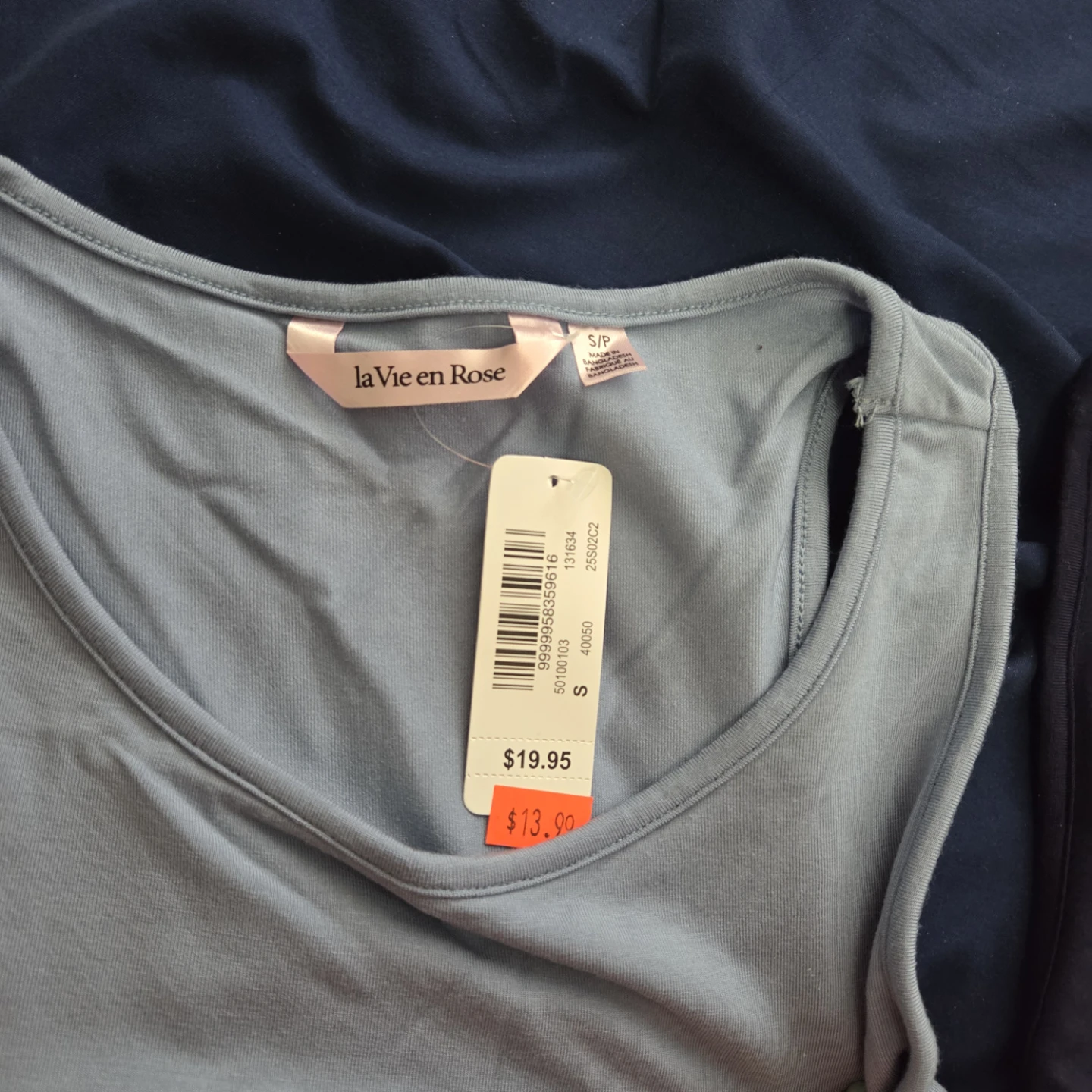 BNWT La Vie en Rose cropped bralette top- Set of 2 - photo 2