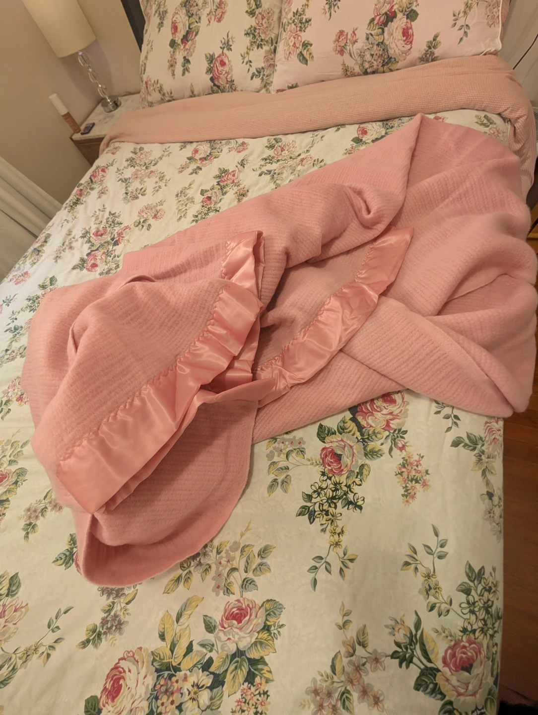 Vintage Eaton Blanket - Never Used - photo 2