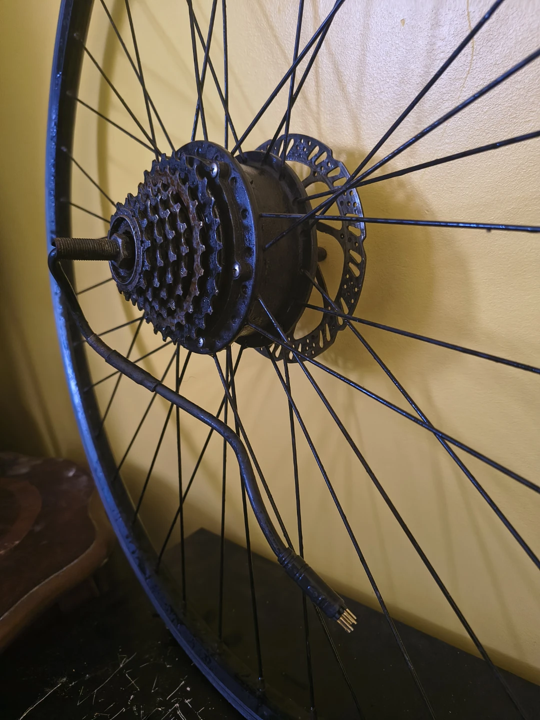 Electric Bike Motor Wheel with Cassette - photo 2