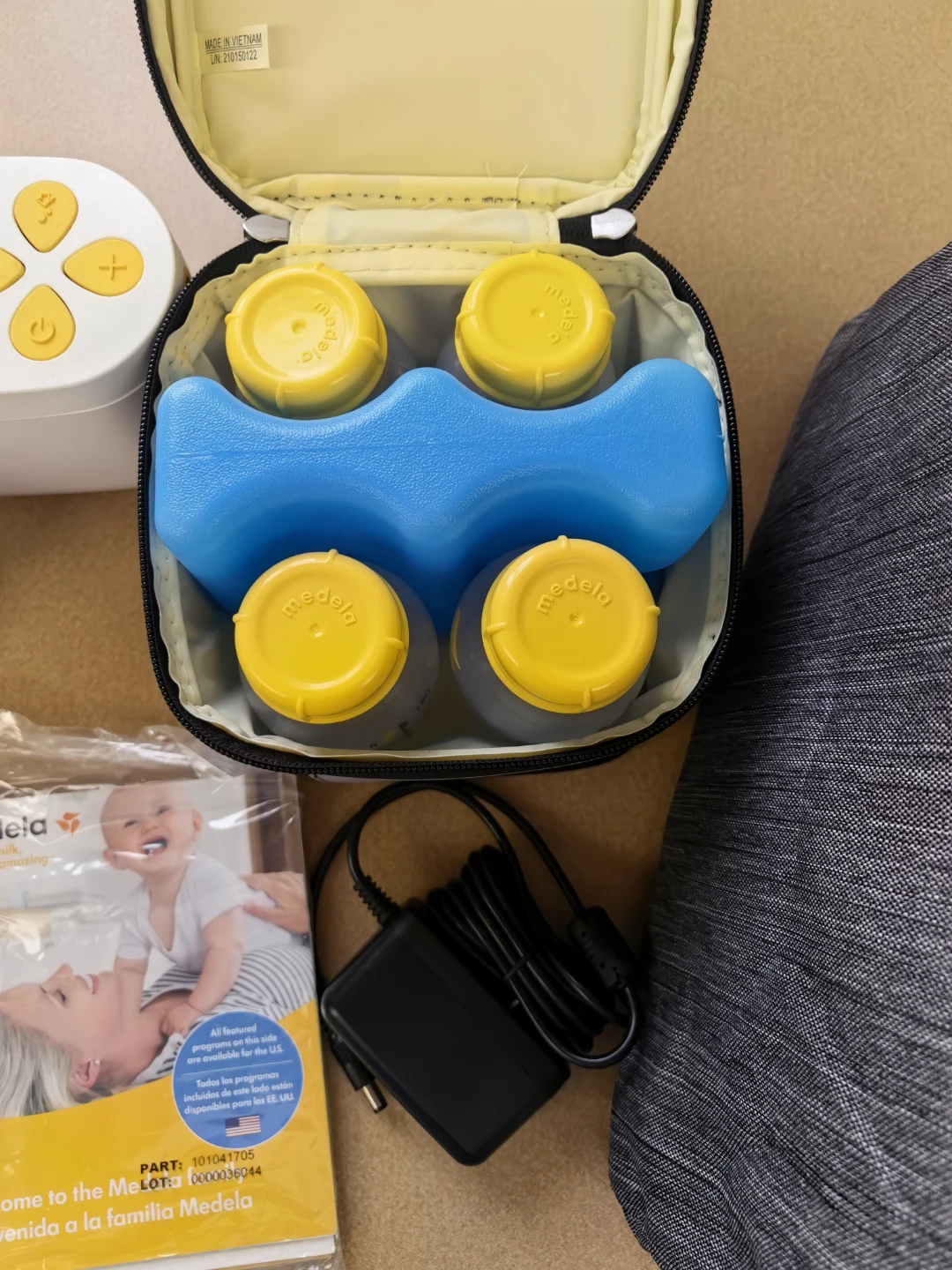 Medela Pump in Style Advanced Breast Pump - photo 3