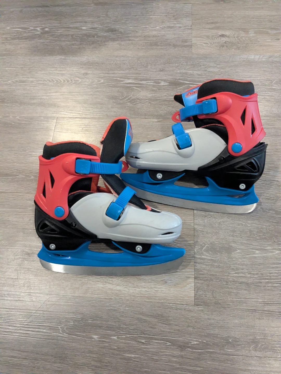 Avengers Adjustable boy Ice Skates