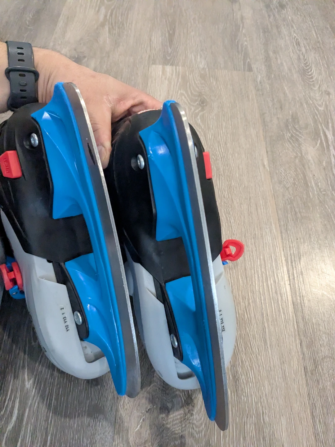 Avengers Adjustable boy Ice Skates - photo 3