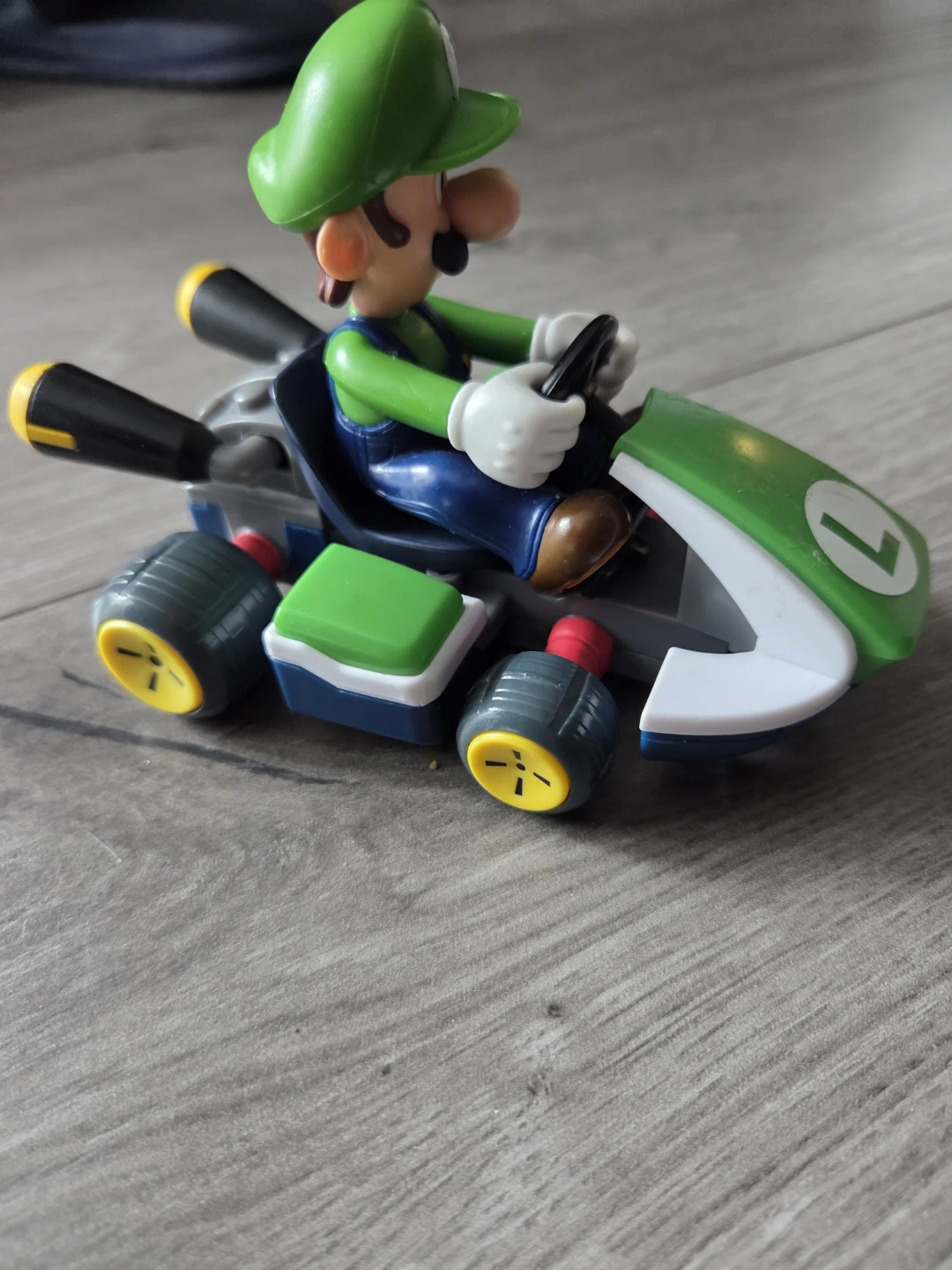 Nintendo Mario Kart Luigi Kart Toy