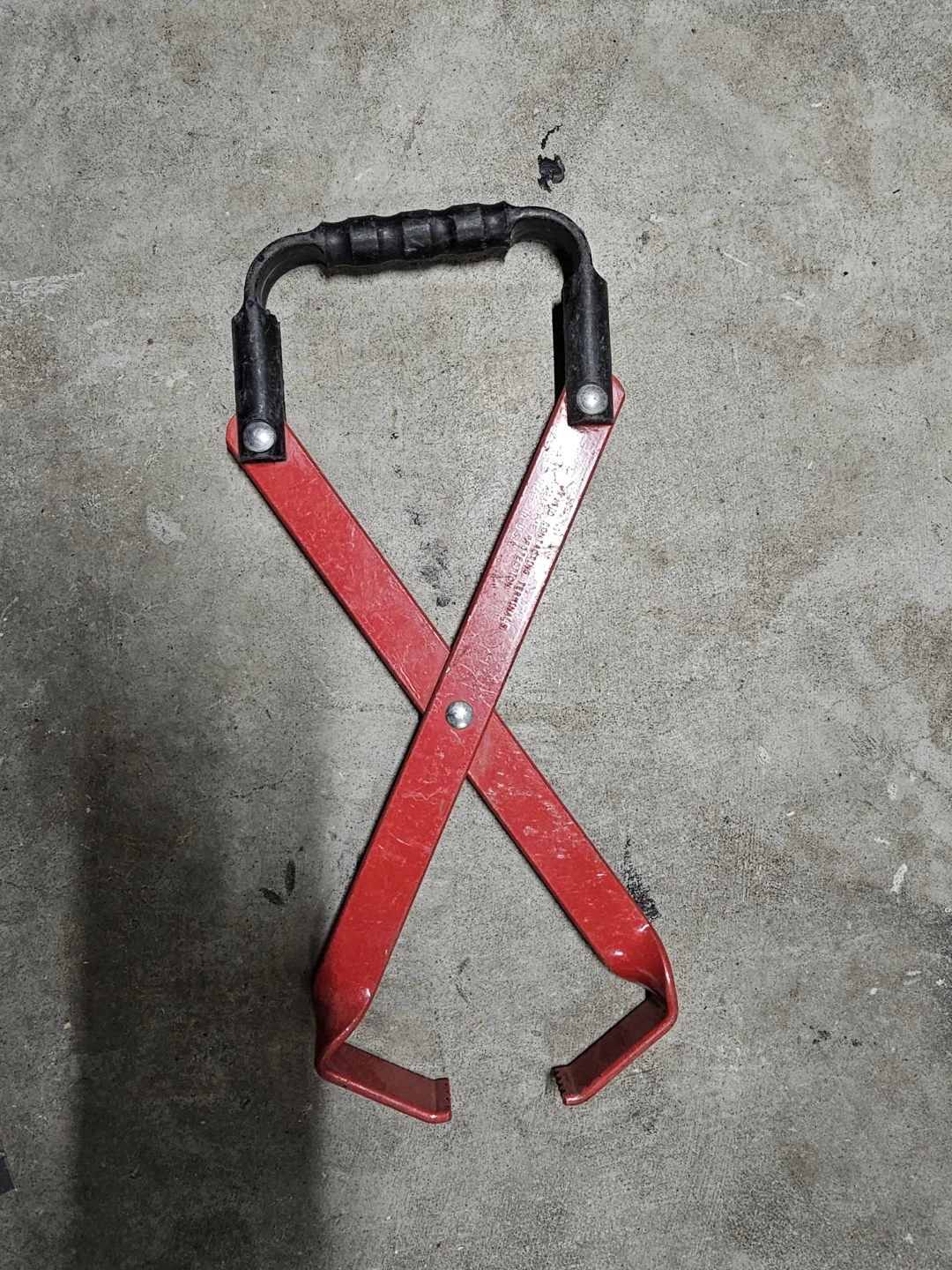 12v automotive battery carry handle