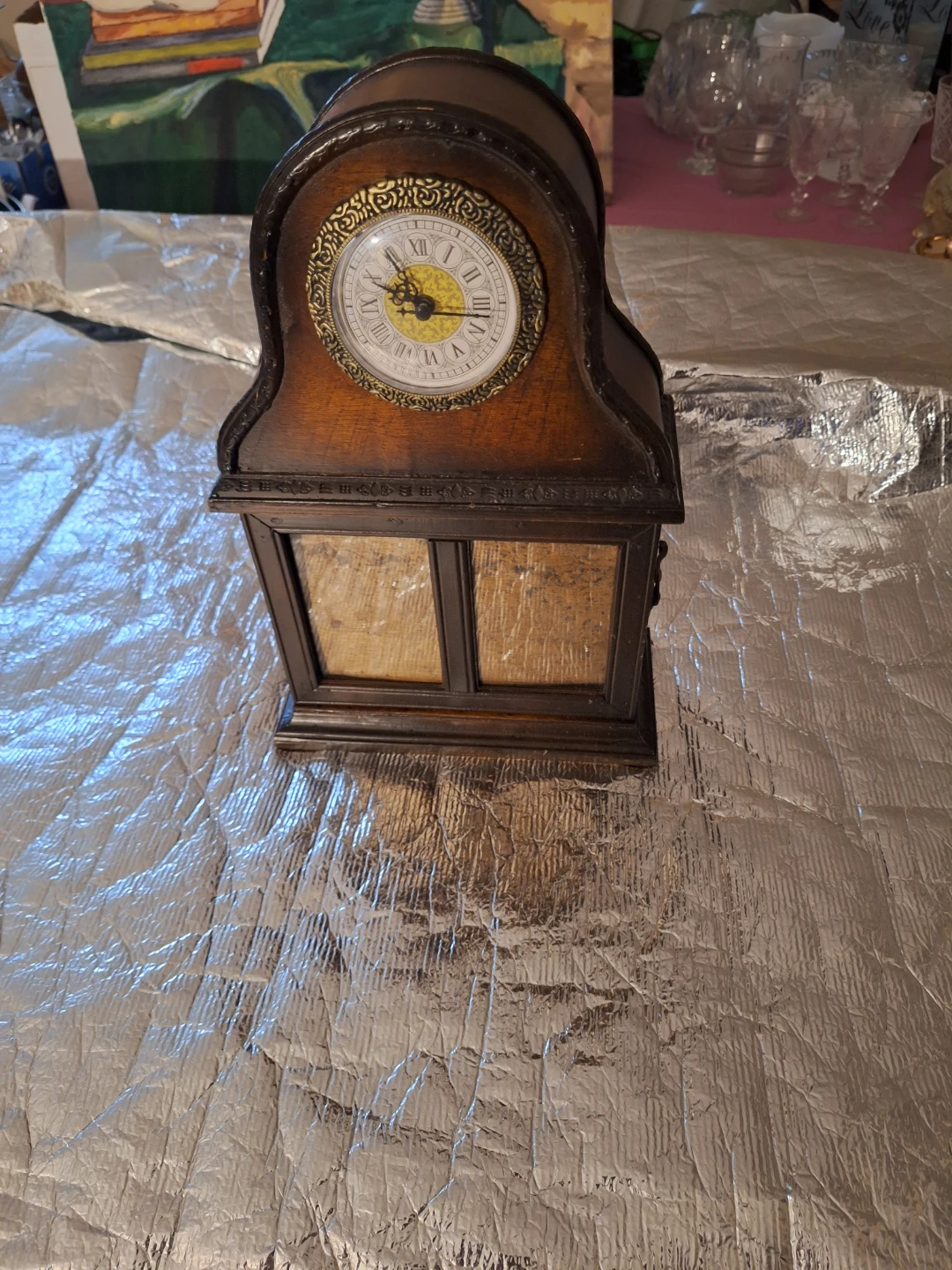 Vintage Wooden Mantel Clock