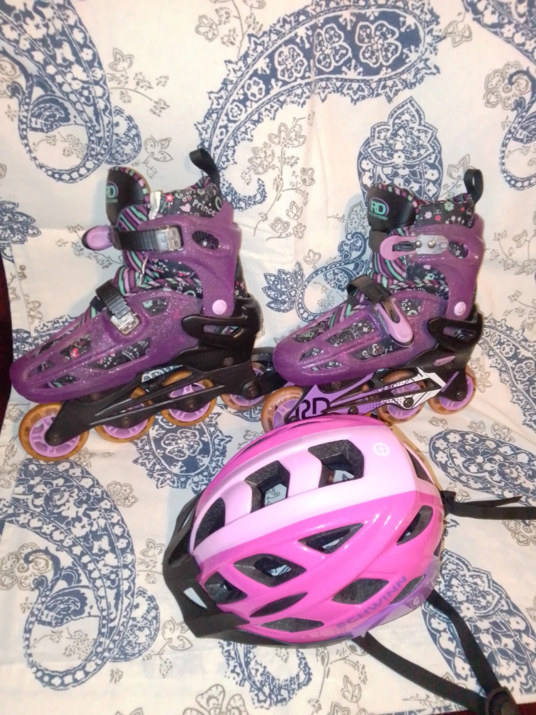 RDX Inline Skates & Pink Schwinn Helmet Set